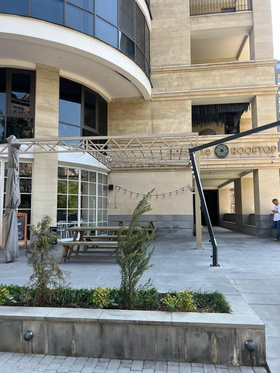 Malibu Apartment Yerevan Exterior photo